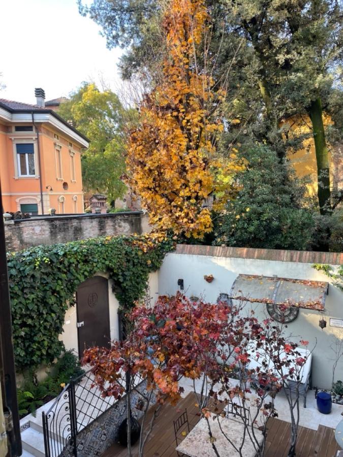 Borgogna 14 Hotel Reggio Emilia Exterior foto